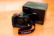 Canon EOS-1D Mark III Digital SLR Camera